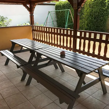 Nyaraló Maison De Village