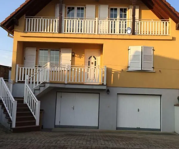 Maison De Village * Laubach